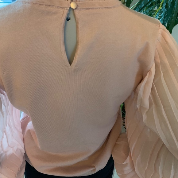 “Adrianna papell” , Sweater with silk sleeves - Picture 6 of 12